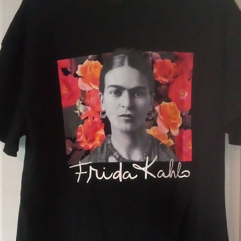 Frida Kahlo Black Graphic Tee